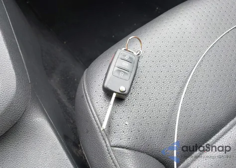 2018 Volkswagen Jetta 1.8T Se Sport z USA, uszkodzony, nr VIN 3VWD17AJ0JM238487